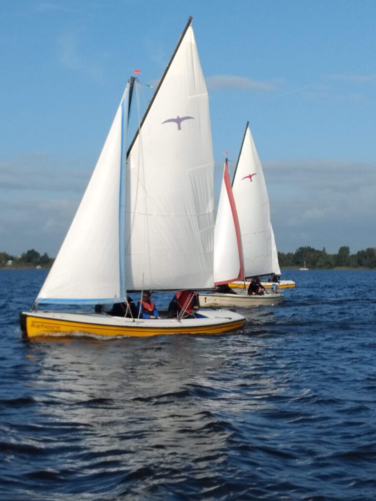 naturistisch overnachten boot